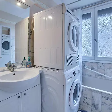 Apartamento T2 Bis Lumineux Avec Veranda, Parking Gratuit, Wifi, Proche Nature - Fr-1-841-33